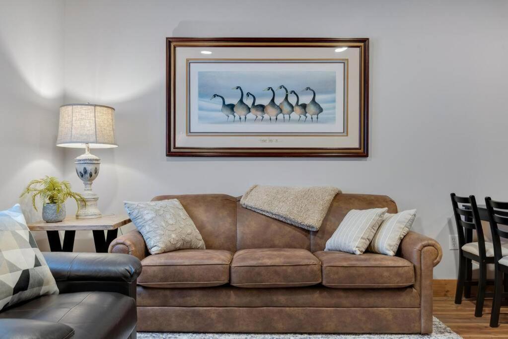 Hickory Suite - Main Street Lodge In ברלין מראה חיצוני תמונה